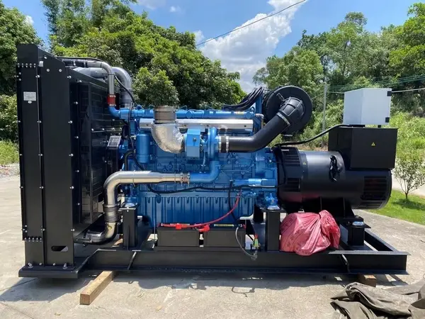 Groupes électrogènes diesel avec moteur Baudouin